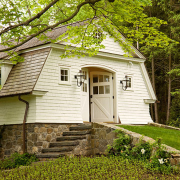 New England Carriage House