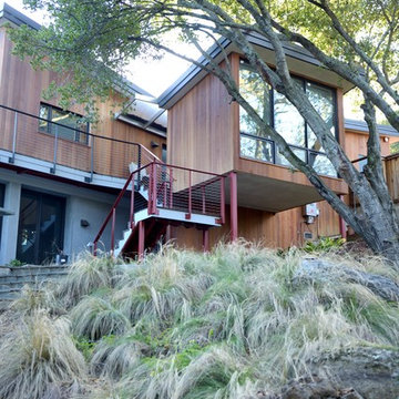 New Peninsula Residence