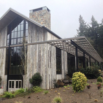 New West Hills Residence