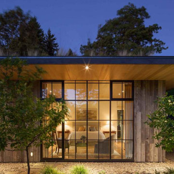 New West Hills Residence