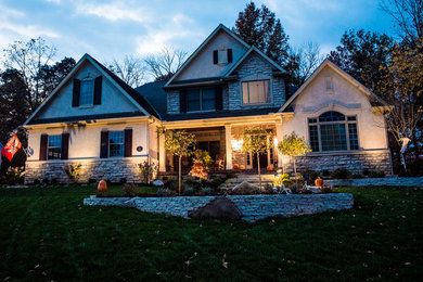 Example of a mid-sized classic exterior home design in Columbus
