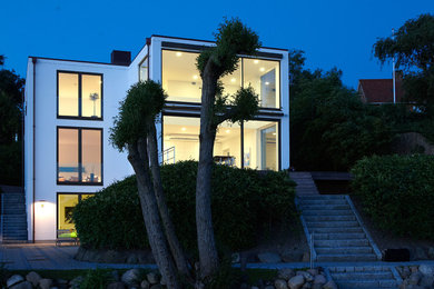 Bild på ett minimalistiskt hus
