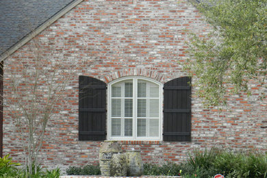 Inspiration for an exterior home remodel in New Orleans