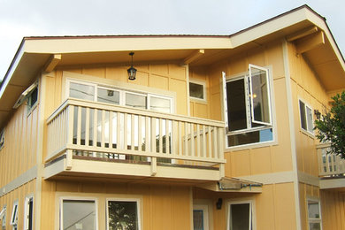 Coastal exterior home idea in Santa Barbara