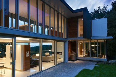 North Vancouver Contemporary Residence