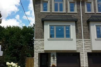 Exterior home photo in Toronto