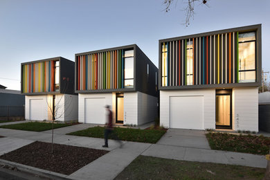 Photo of a modern house exterior in Sacramento.