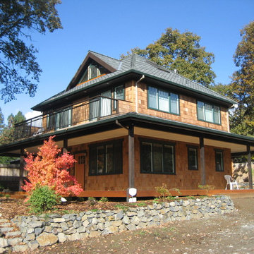 Oak St Cottage