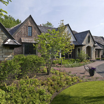 Old World Brick, Stone and Stucco Transitional Ranch in Bannockburn