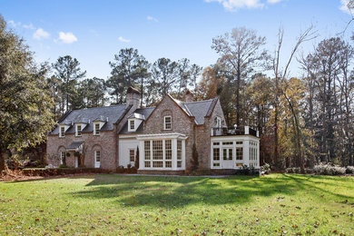 Rustic house exterior in Atlanta.