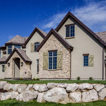 Owl Circle Residence