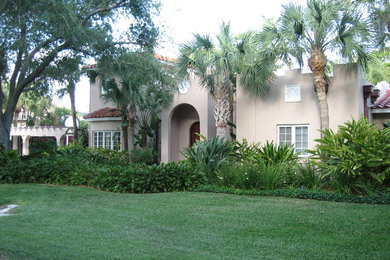 Inspiration for a mediterranean exterior home remodel in Tampa