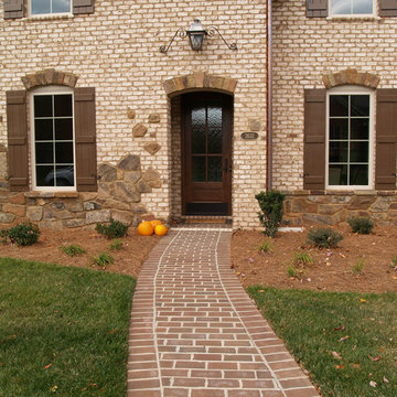 Oyster Pearl Oversize Tumbled Face Brick