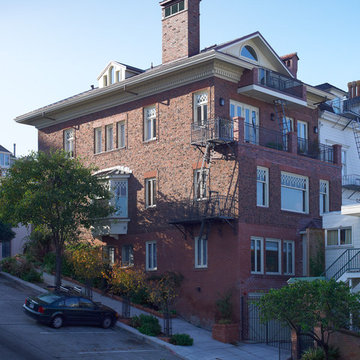 Pacific Heights Residence - Rear Facade