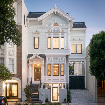 Pacific Heights Residence