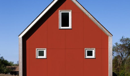 Houzzbesuch: Grüne Architektur mit roten Highlights in Neuengland
