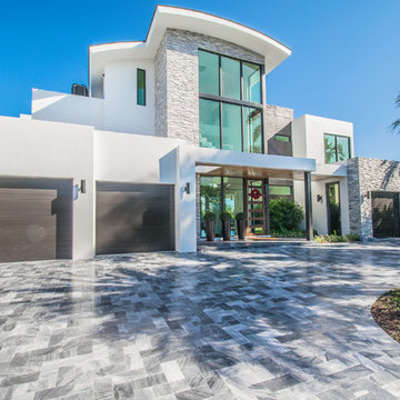 Paterson Project Management - Contemporary Home