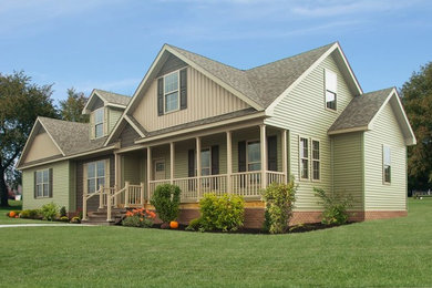 Arts and crafts exterior home photo in Other