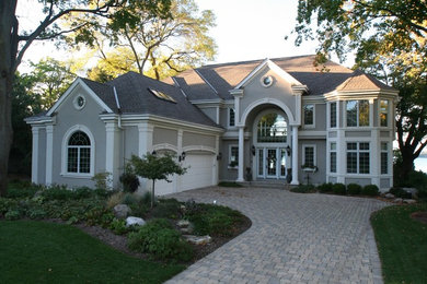 Example of a classic exterior home design in Milwaukee