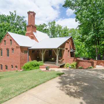 Pierce Lee Residence