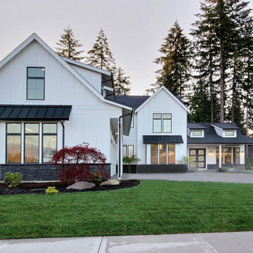 PK17 - Master on The Main Modern Farmhouse