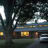 Houzz Tour: Midcentury Ranch Addition Blends In and Looks Outward
