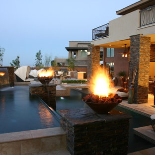 Inspiration for a modern exterior home remodel in Las Vegas