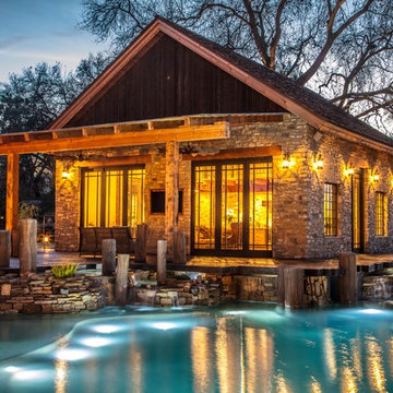 Poolhouse