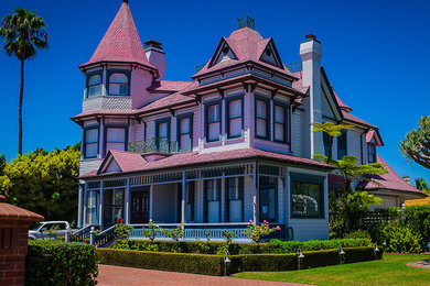 Victorian exterior home idea in Other