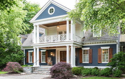 8 Beautiful Blue Paint Colors for Home Exteriors
