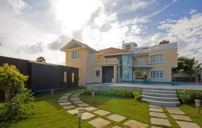 Indian Homes: Exterior Colour Combinations for Houses