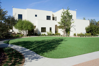 Large white two-story concrete flat roof photo in Las Vegas
