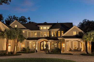 Elegant exterior home photo in Orlando