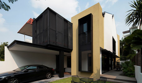 Houzz Tour: House #1 is a Study of Light and Shadow
