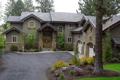 Inspiration for a transitional exterior home remodel in Portland