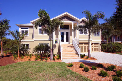 Inspiration for a transitional exterior home remodel in Miami