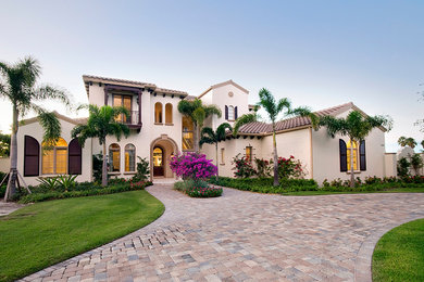 Inspiration for a mediterranean exterior home remodel in Tampa