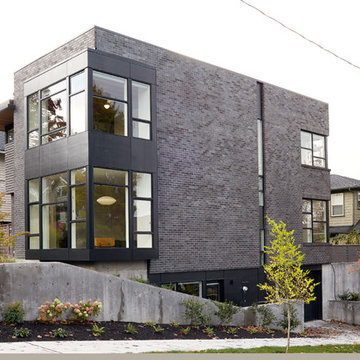 Queen Anne Hill House