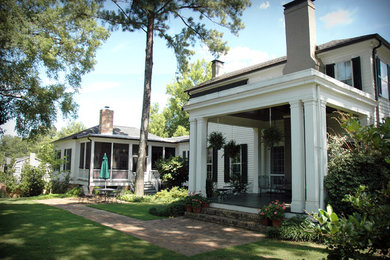 Inspiration for a timeless exterior home remodel in Birmingham
