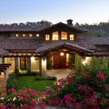 Rancho Santa Fe Vineyard Style Home
