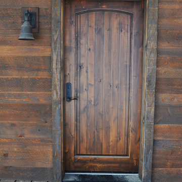 ranchwood™ Reclaimed Barn Wood   Alternative – settler's homage in   Idaho