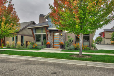 Urban exterior home photo in Boise