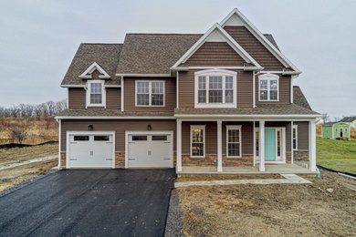 Farmhouse house exterior in New York.