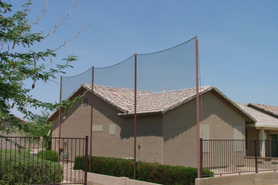 Mid-sized exterior home photo in Phoenix