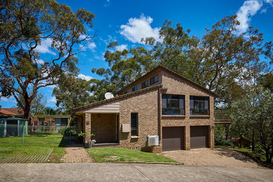 Modern exterior home idea in Melbourne