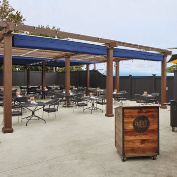 Restaurant Pergola and Fencing