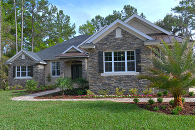 Transitional exterior home photo in Orlando