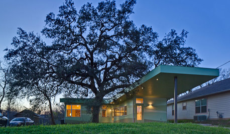 Houzz Tour: Accessibility Meets Contemporary on an Austin Hilltop