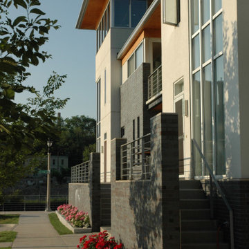 River Homes Milwaukee Condos in the Beerline Neighborhood