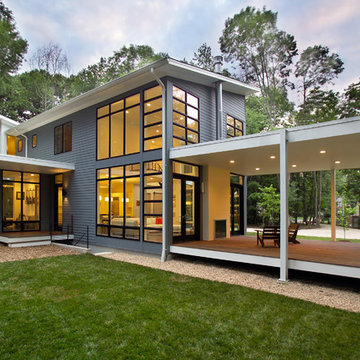Riverside Residence